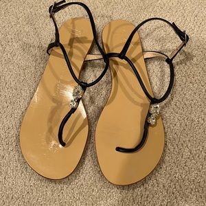 Guiseppi Zanotti. Black Toe strap sandal with Swarovski Crystals